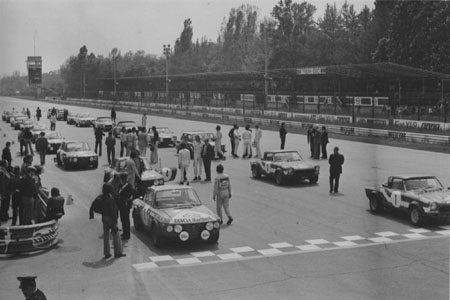 Das Gianni Tonti Buch: 999 Minuti 1973: Ballestrieri/Maiga 1. Startreihe in Monza
