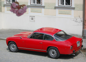 Garagenausfahrt Frühjahr 2017 - die Primadonna in Drosendorf