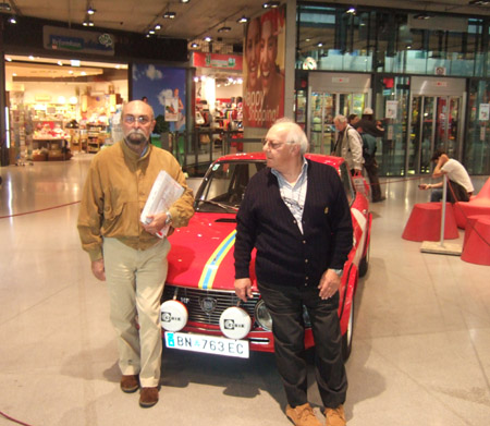 Lancia-Nostalgie: Arnoldo Bernacchini (links) und Raffaele Pinto im Q19