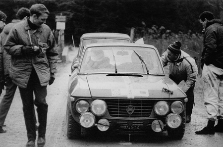 RAC Rally 1968: Aaltonens nahes Ende - Motorschaden (Foto T. Gardiner)