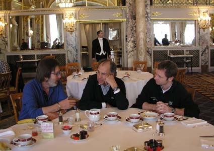 Hotel de Paris in Monte Carlo - angemessene Umgebung für Pechvögel