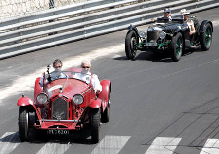 Grand Prix Historique 2012: Einmal(?) den "heiligen" Boden mit dem eigenen Oldi befahren
