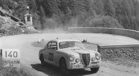 Coupe des Alpes: Der Schwager von Gianni Lancia F. Gatta 1952 und 1953 erfolgreich