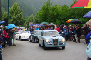 Ennstal Classic 2014: Eine von fünf Aurelias, "man" fährt ins Ennstal, allerdings nicht ganz an die Spitze