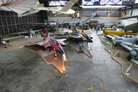 Fliegerhorst Hinterstoisser Hangar 8, Außenstelle des Heeresgeschichtlichen Museums