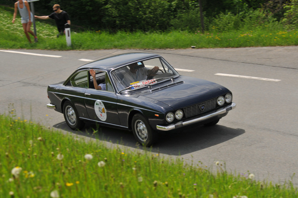 Gaisbergrennen 2016 - Lancia Flavia 2000 Coupé auf dem Weg zur Zistelalm